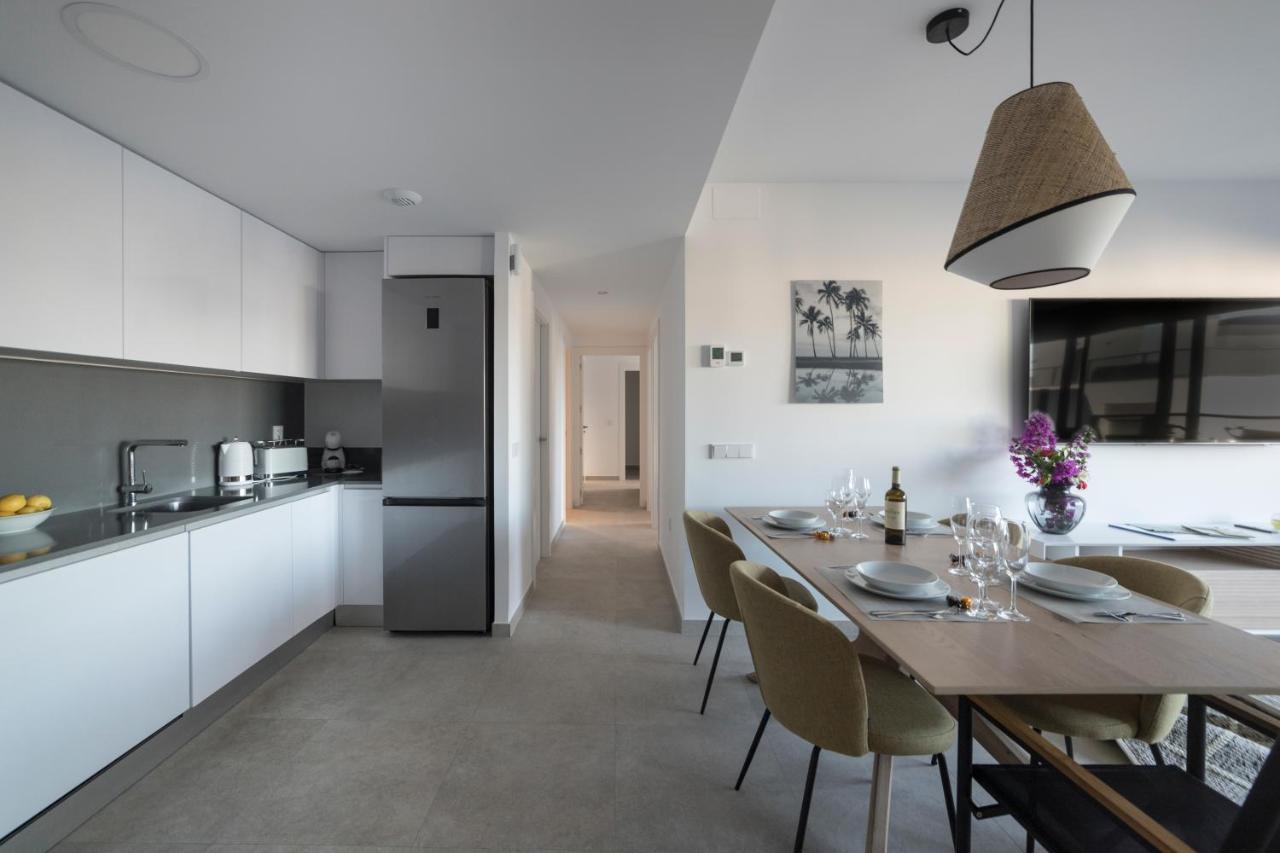 Apartment In With Sea View, Ac, Pool