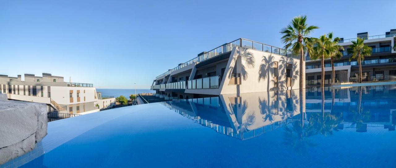 Apartment In With Sea View, Ac, Pool