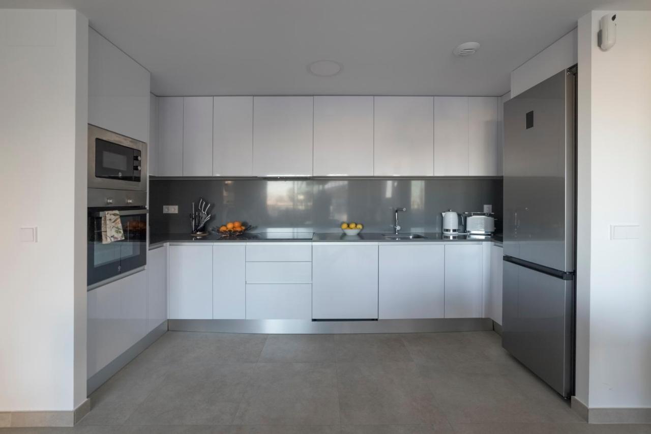 Appartamento In With Sea View, Ac, Pool