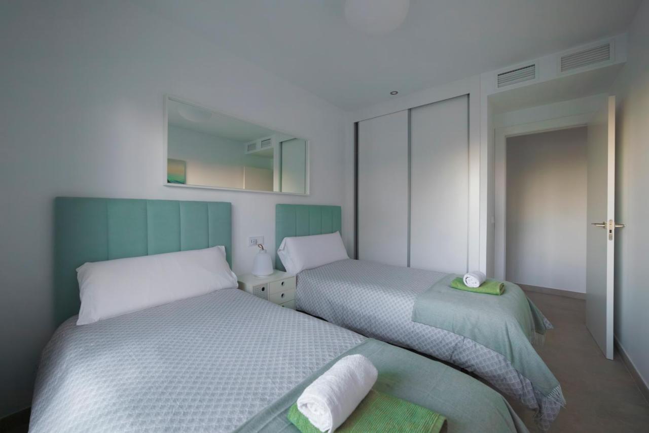 Appartamento In With Sea View, Ac, Pool
